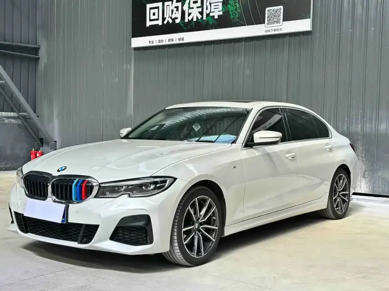 BMW 3 Series, 2022
