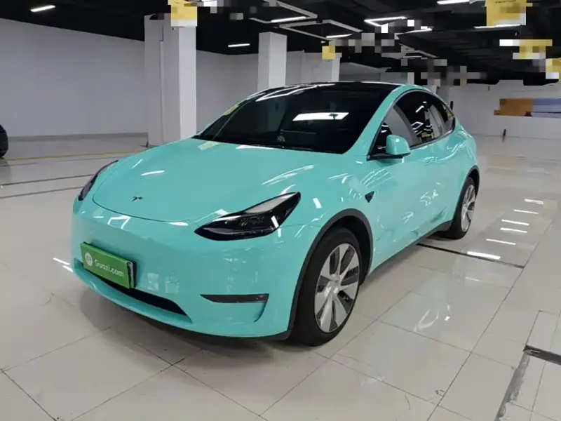 Tesla Model Y, 2022