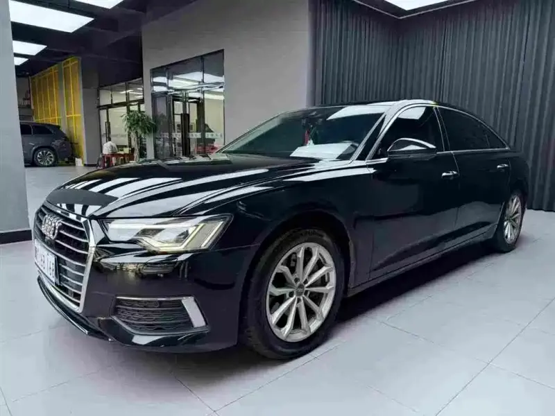 Audi A6L, 2021