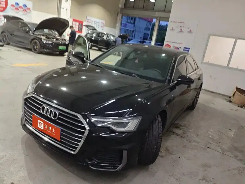 Audi A6L, 2020