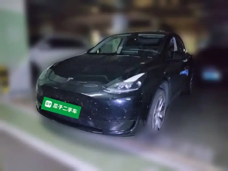 Tesla Model Y, 2023