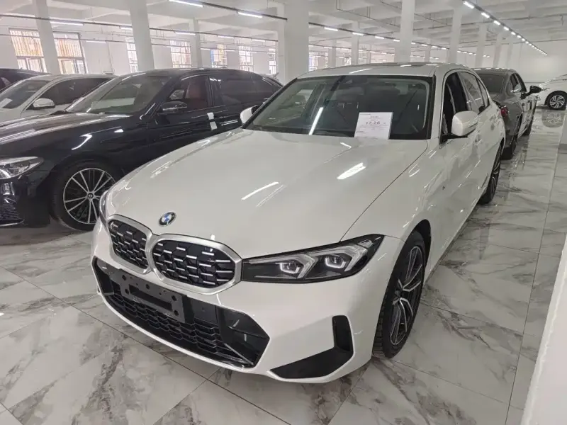 BMW 3 Series, 2023