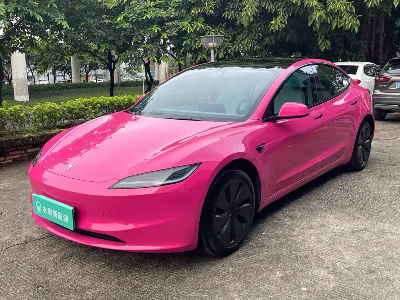 Tesla Model 3, 2024