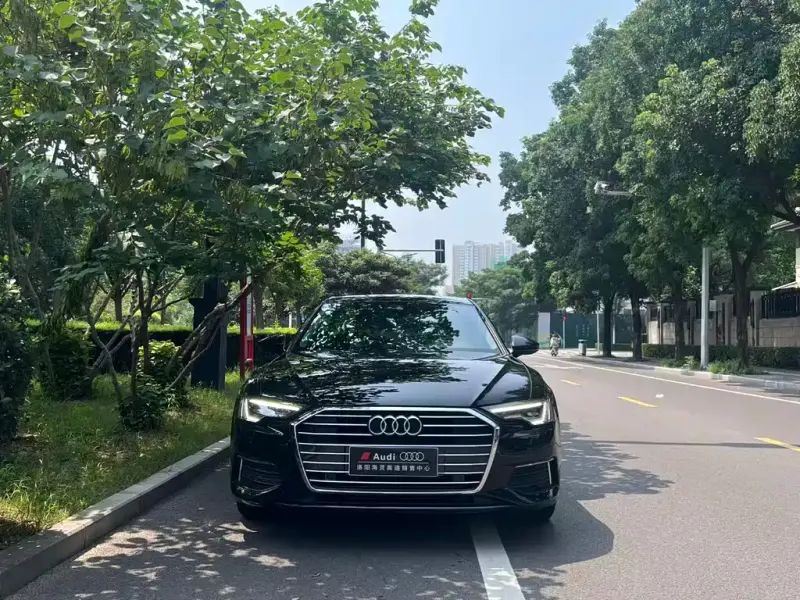 Audi A6L, 2021