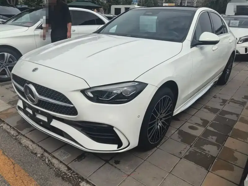 Mercedes-Benz C-Class, 2024