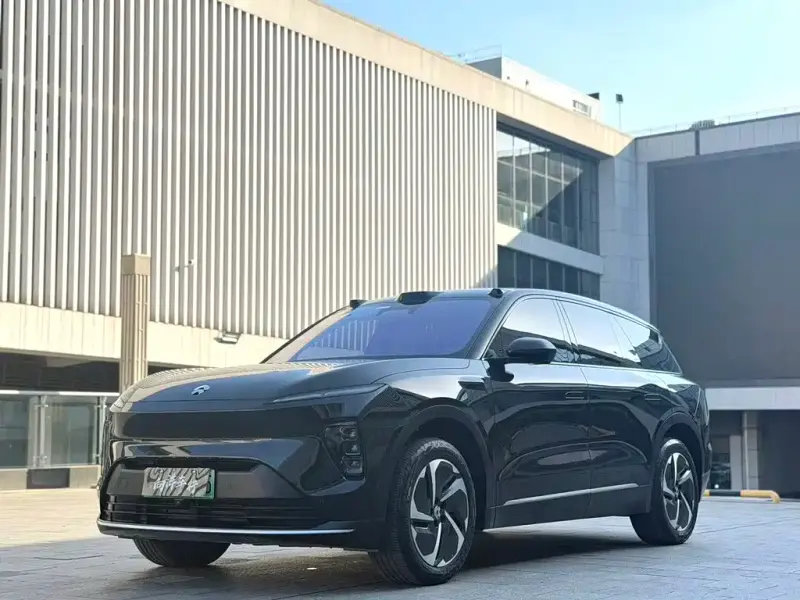 NIO ES8, 2024
