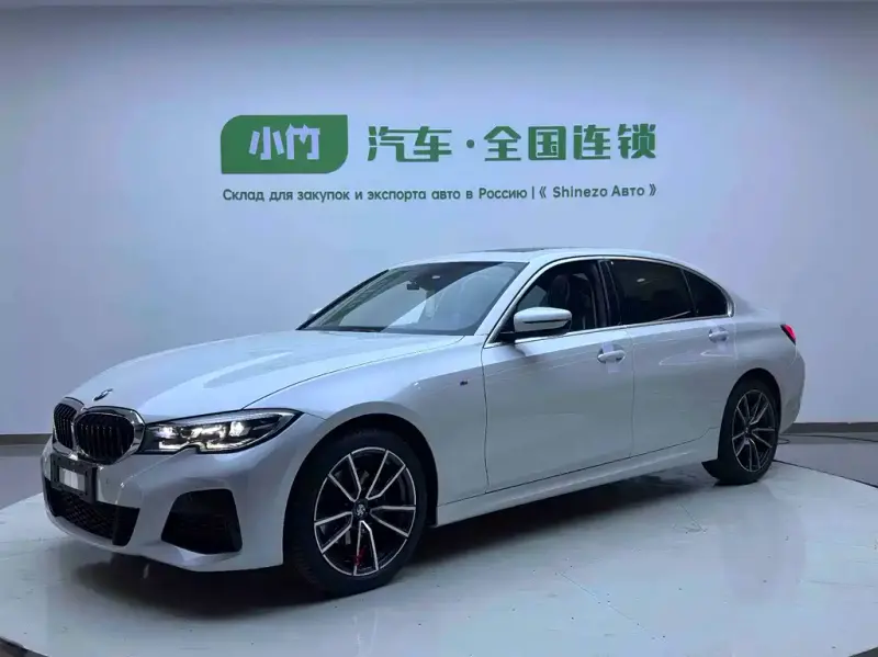 BMW 3 Series, 2022
