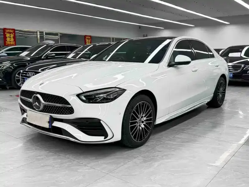 Mercedes-Benz C-Class, 2024