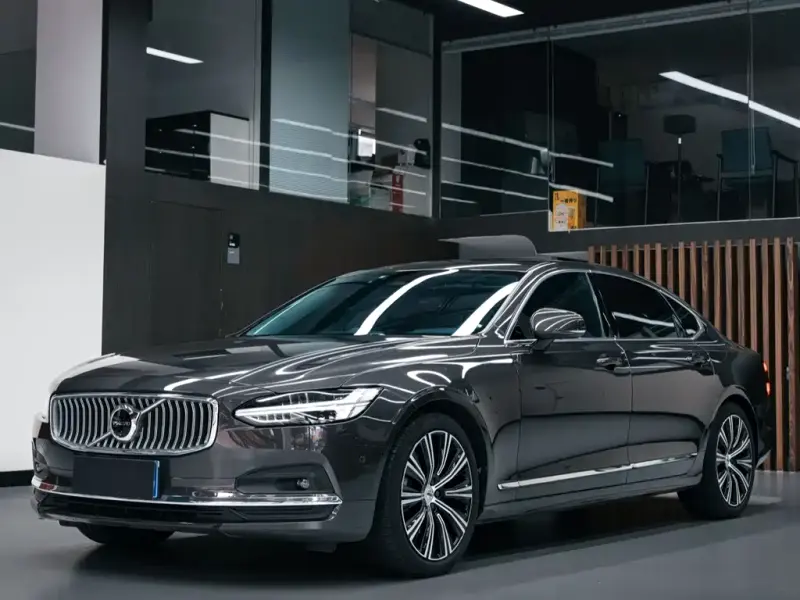 Volvo S90, 2023