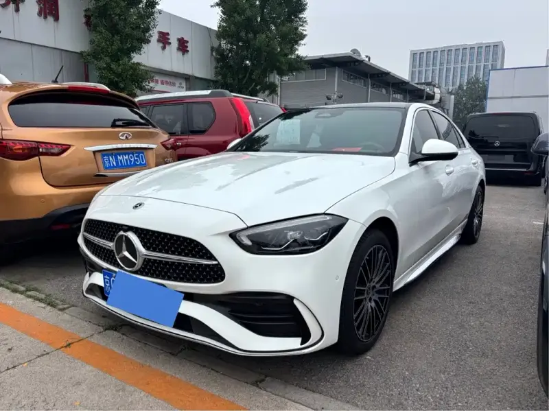 Mercedes-Benz C-Class, 2025