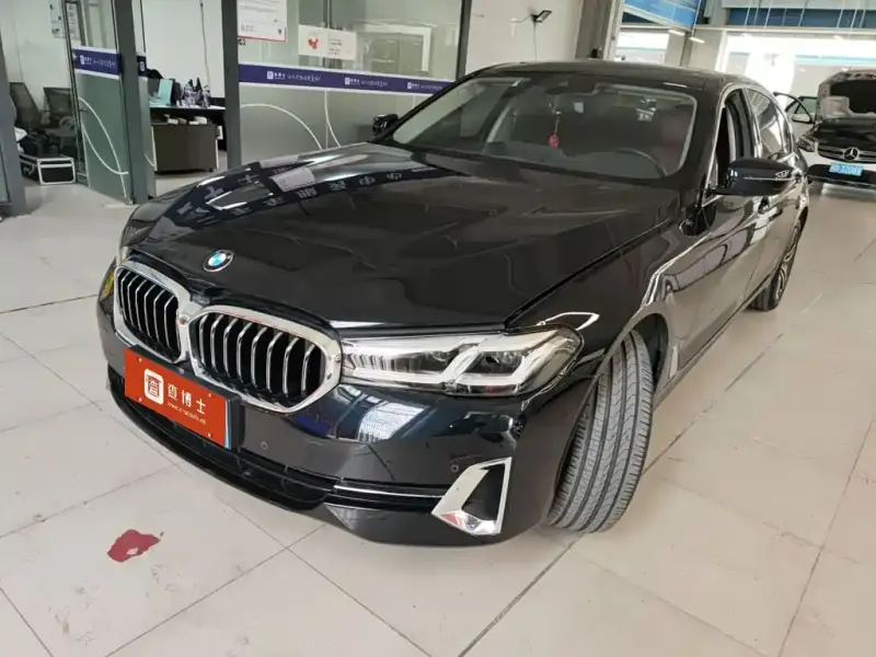 BMW 5 Series, 2022