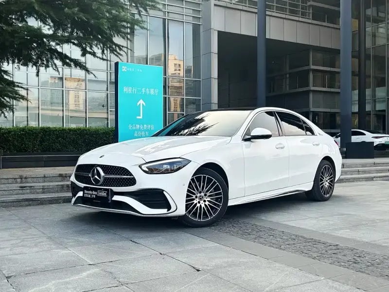 Mercedes-Benz C-Class, 2025
