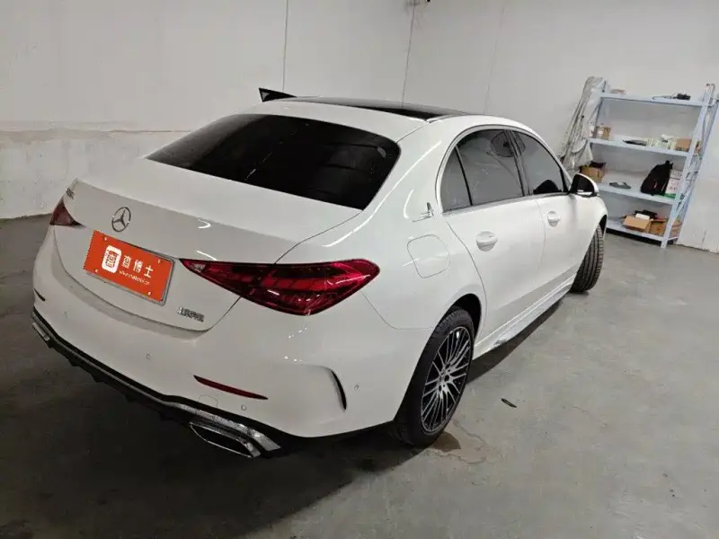 Mercedes-Benz C-Class, 2025
