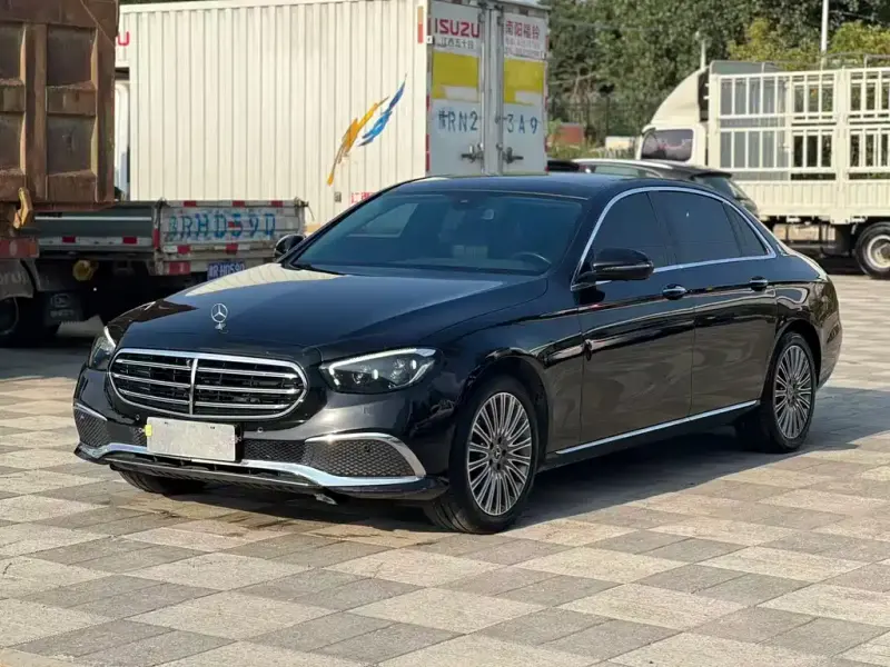 Mercedes-Benz E-Class, 2020