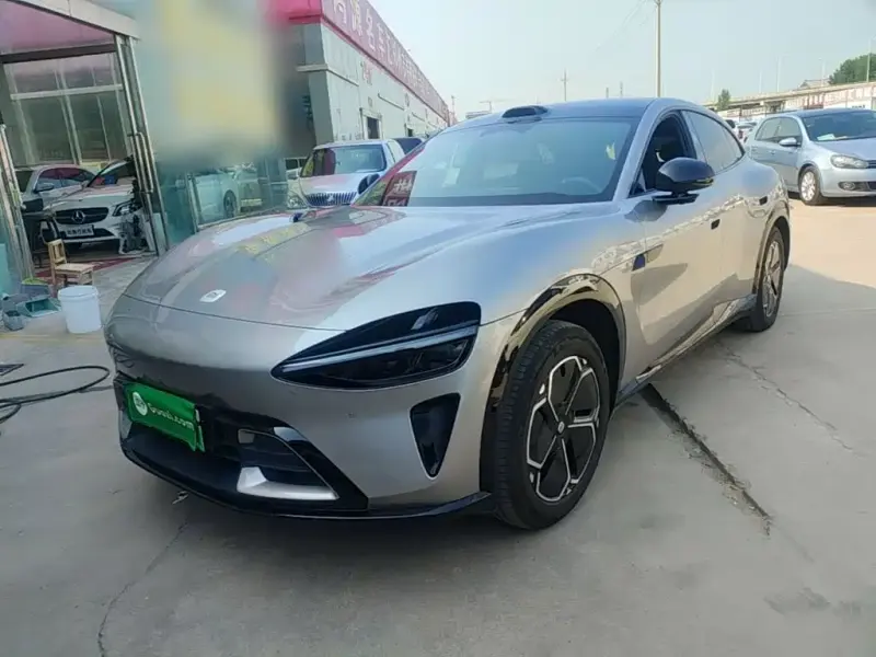 Xiaomi YU7, 2025