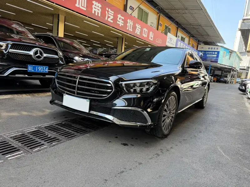 Mercedes-Benz E-Class, 2023