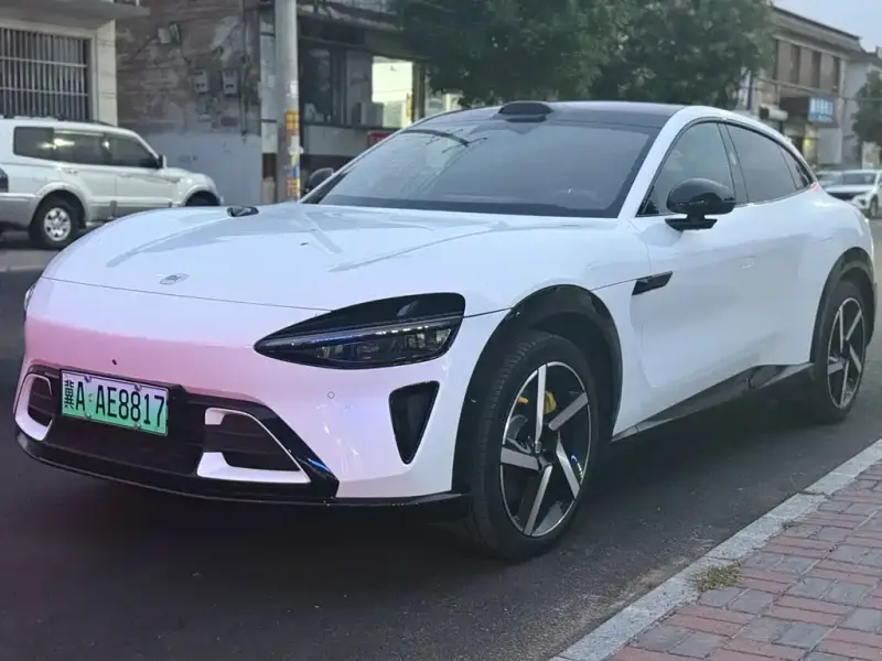 Xiaomi YU7, 2025