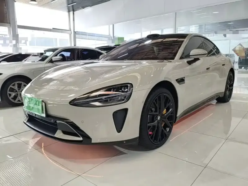 Xiaomi SU7, 2025