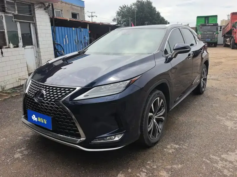 Lexus RX, 2021