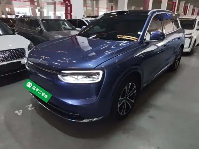 AITO M7, 2025