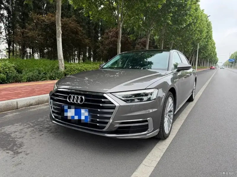 Audi A8, 2021