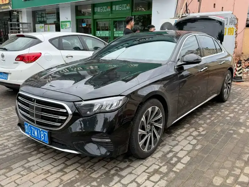 Mercedes-Benz E-Class, 2024