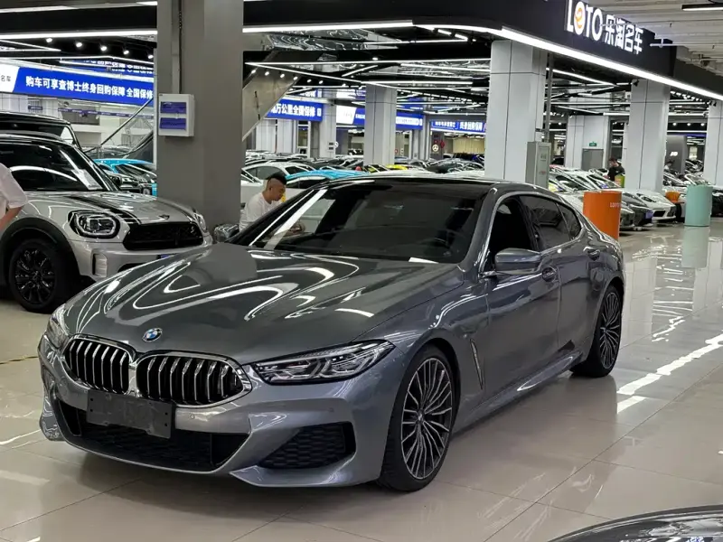 BMW 8 Series, 2021