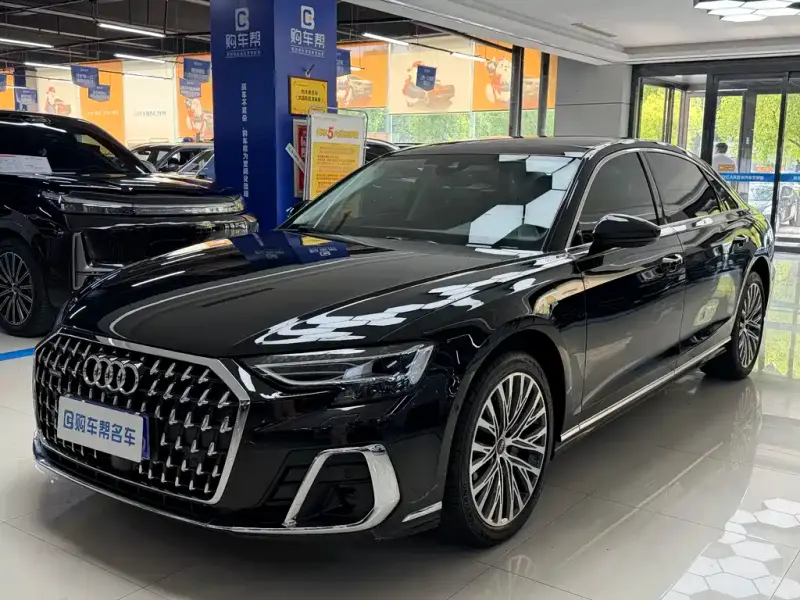 Audi A8, 2024