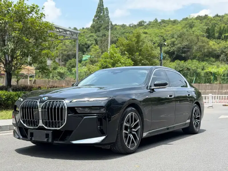 BMW 7 Series, 2023