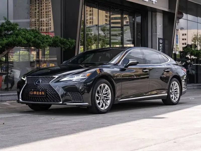 Lexus LS, 2021