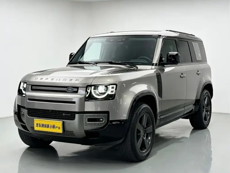 Land Rover Defender, 2022