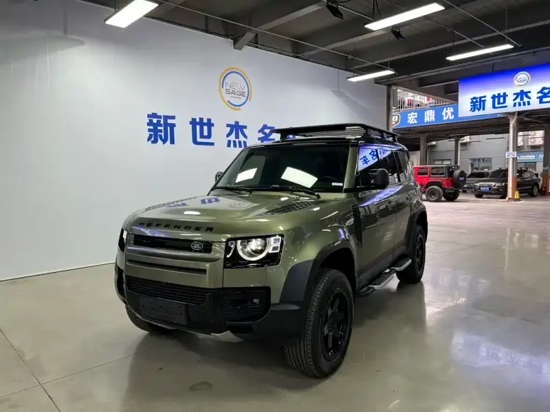 Land Rover Defender, 2022