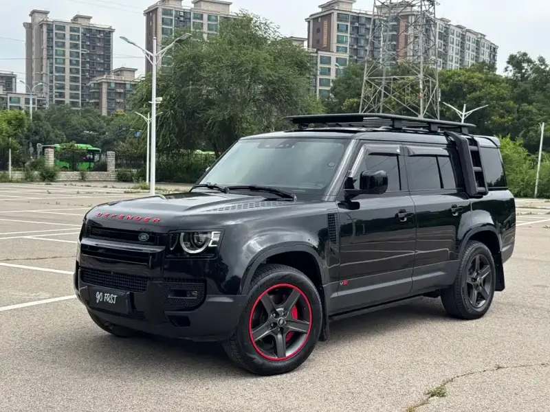 Land Rover Defender, 2023
