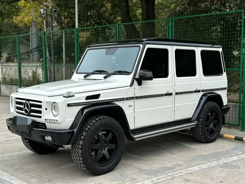 Mercedes-Benz G-Class, 2015