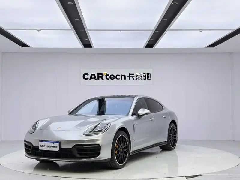 Porsche Panamera, 2024