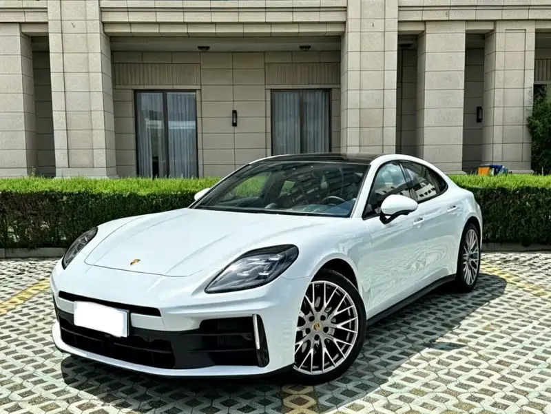 Porsche Panamera, 2024