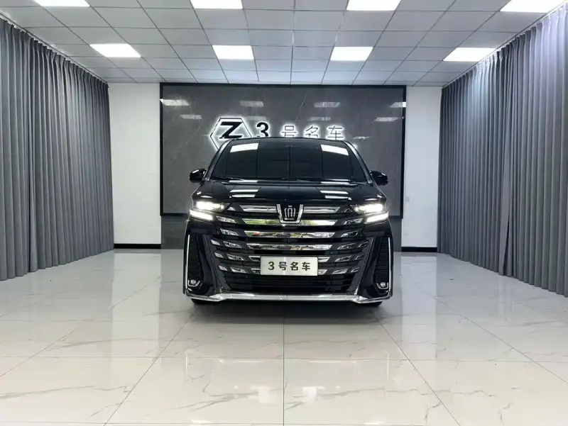 Toyota Vellfire, 2025