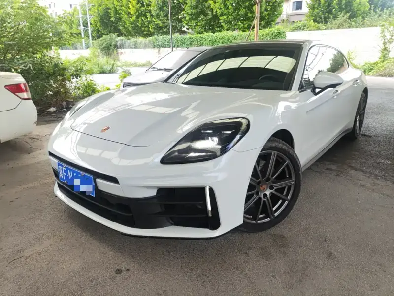 Porsche Panamera, 2025