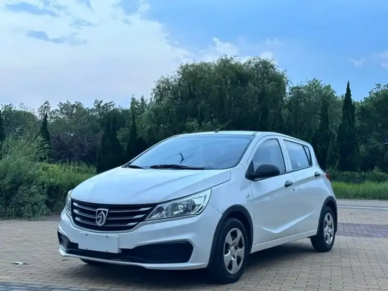 Baojun 310, 2016