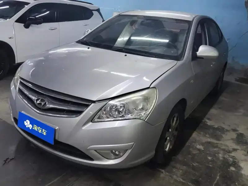 Hyundai Elantra, 2011