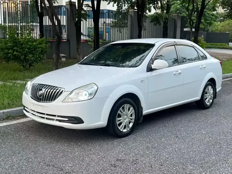 Buick Excelle, 2015