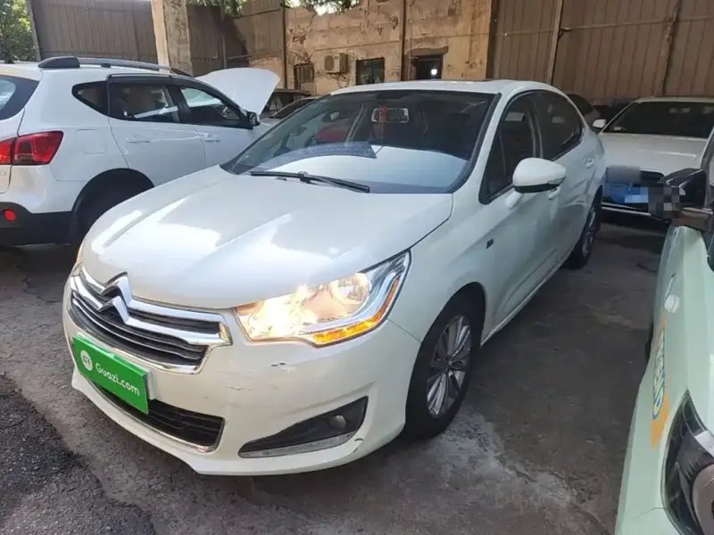 Citroen C4L, 2016