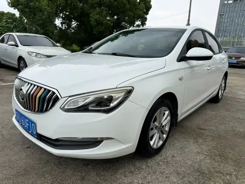 Buick Excelle, 2016