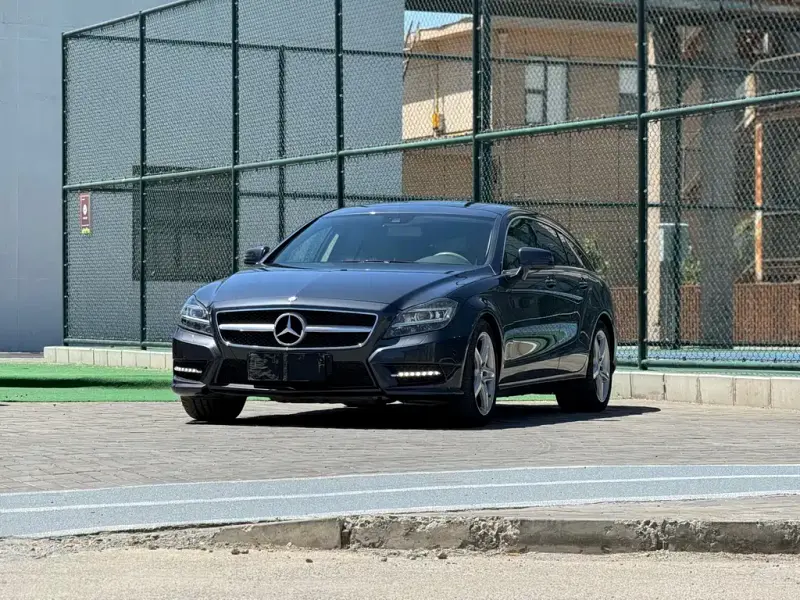 Mercedes-Benz CLS, 2013
