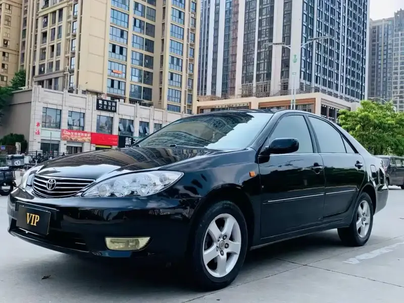 Toyota Camry, 2005