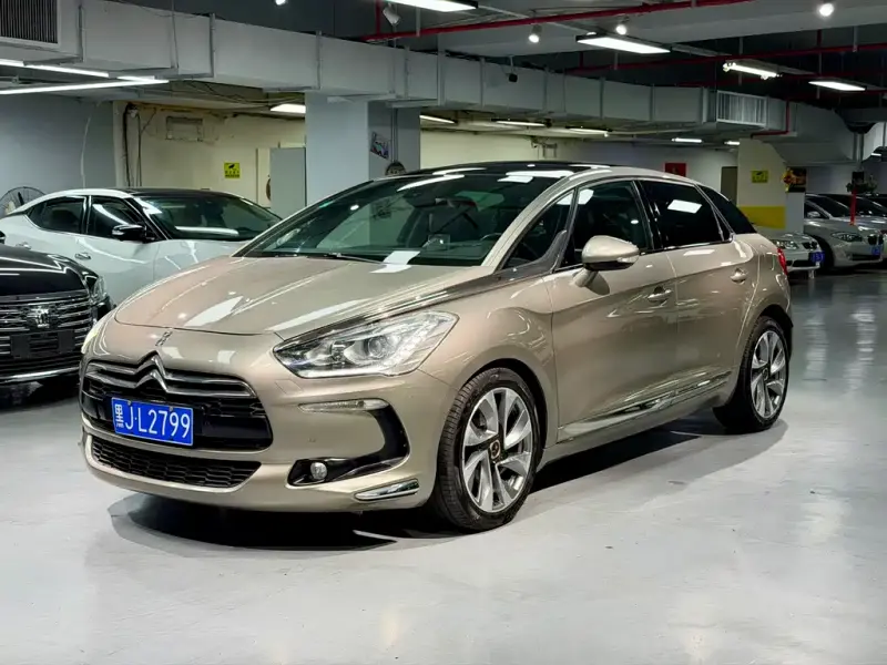 DS 5, 2014