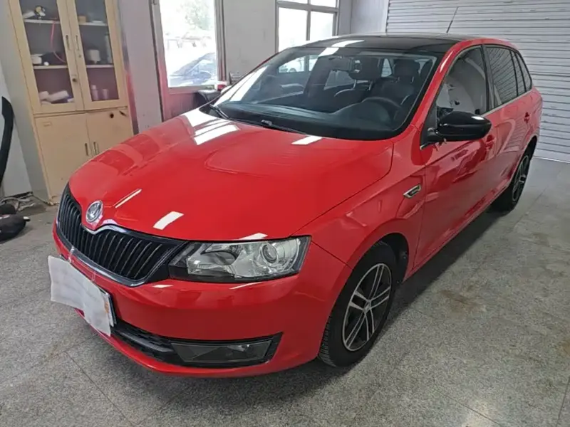 Skoda Rapid Spaceback, 2016
