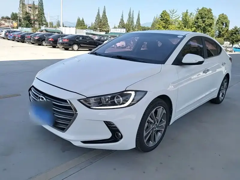Hyundai Elantra, 2018