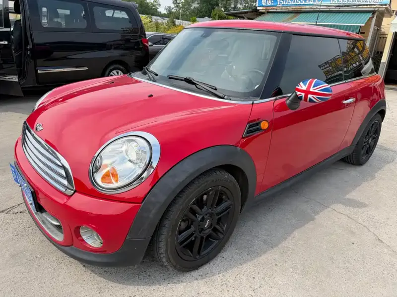 MINI Mini, 2014