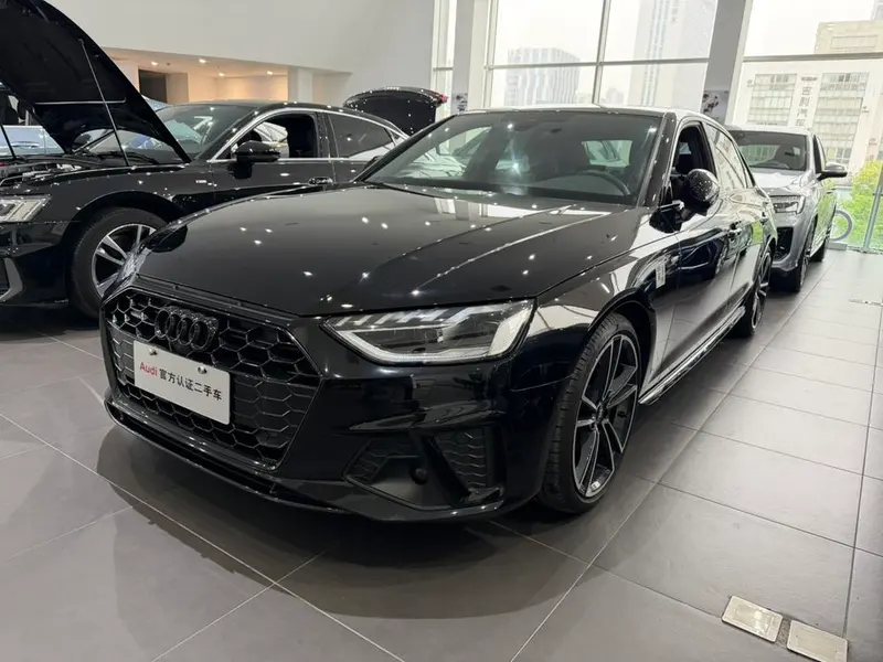 Audi A4L, 2023